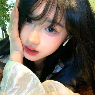 抱着黄金飞翔